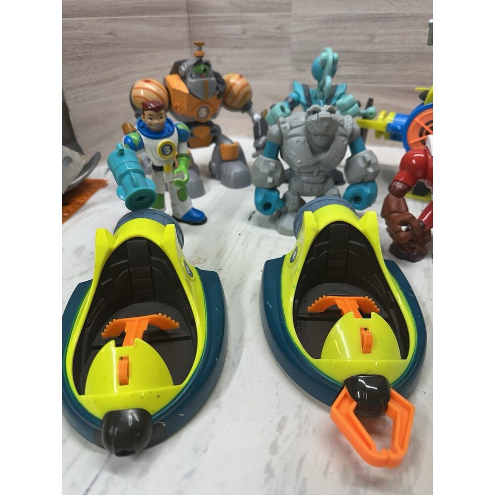 Fisher Price Planet Heroes Assorted Lot Of 10 Action Figures - Picture 2 of 11